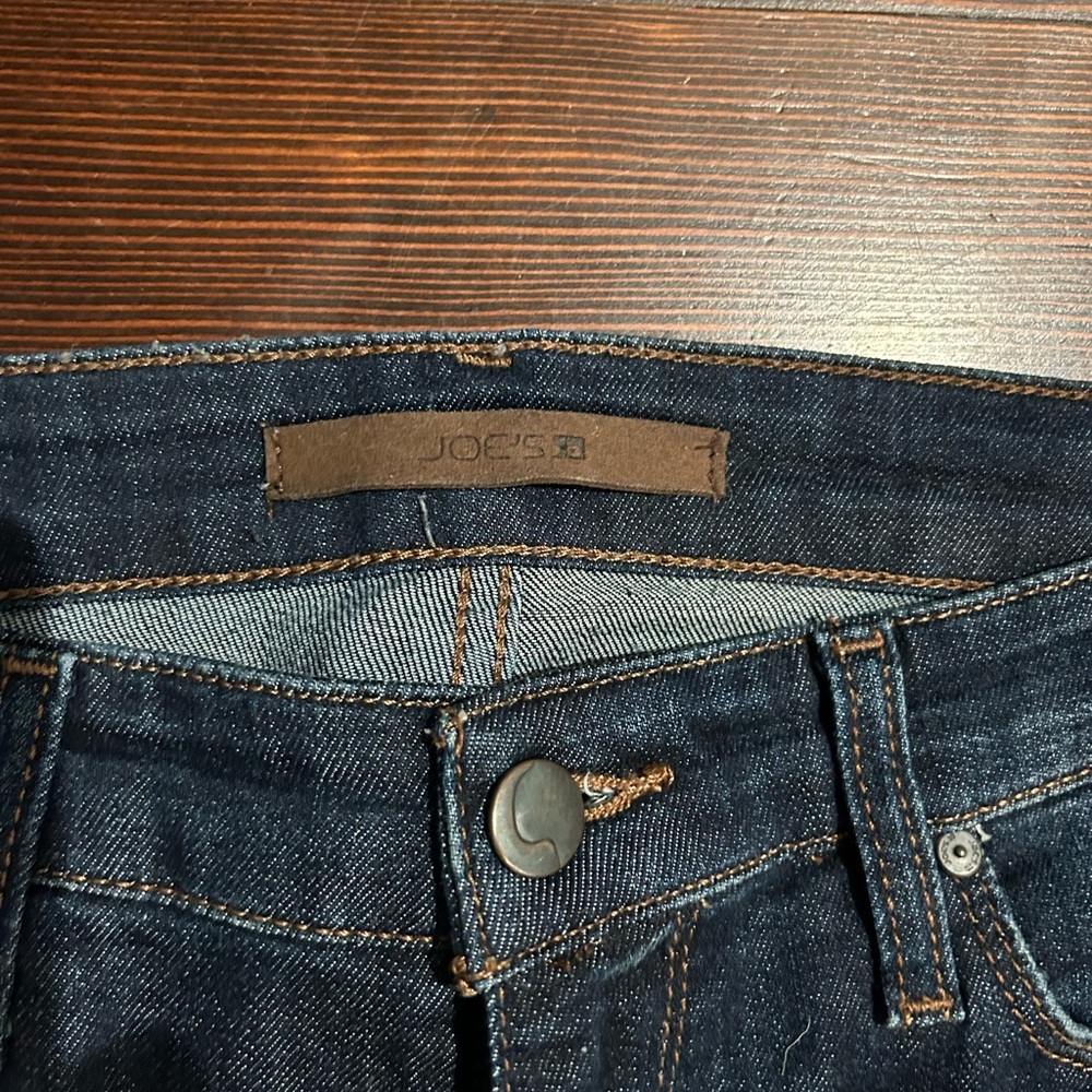 Joe's Jeans Women’s Deep Indigo Straight Jeans - Picture 2 of 5